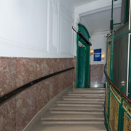Pension Neuer Markt Wina Bagian luar foto