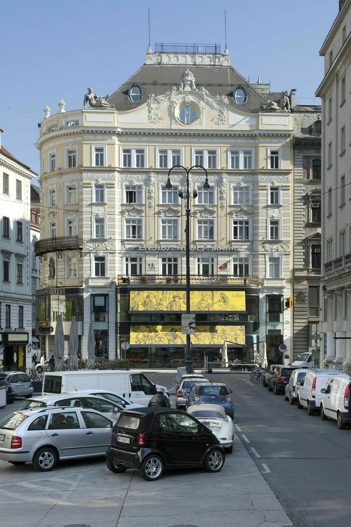 Pension Neuer Markt Wina Bagian luar foto
